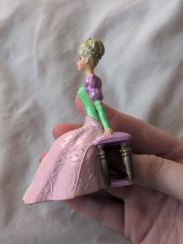 VTG Barbie Blonde Princess Sitting On Bench Figure Cake Topper 3" Mattel 2000 gallery