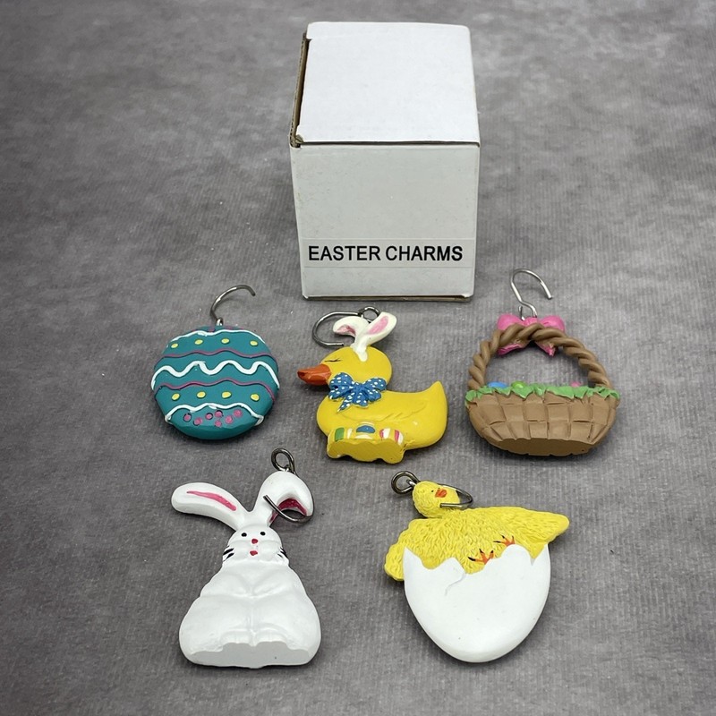 Whimsy Quacker Factory Celebrate Every Day Cake Plate Seasonal Holiday Charms gallery