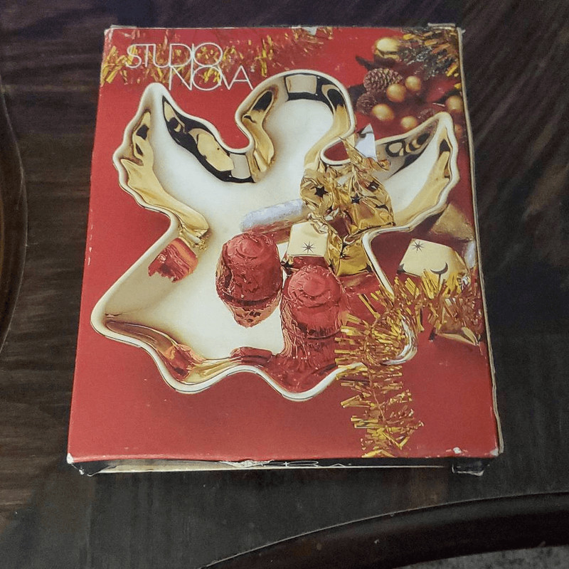 NEW IN BOX STUDIO NOVA ANGEL CANDY DISH