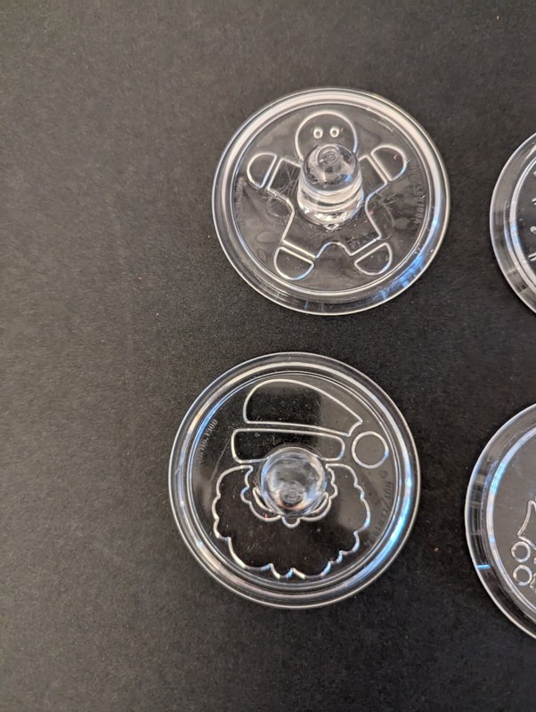(6) Vtg Gourmac Shortbread Cookie Cutters Round Clear 1994 Hutzler Baking Stamps gallery