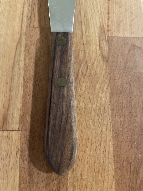 VTG Wilton 11” Cake Spreader | Stainless Steel Wood Handle Japan 1 1/8” Blade gallery