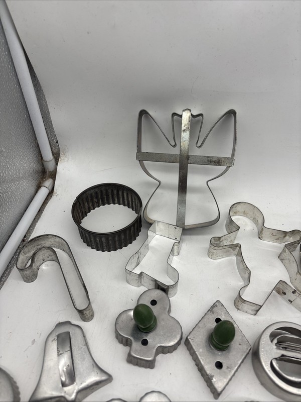 Lot Of 28 Metal Cookie Cutters Christmas Boot Sleigh Tree Angel Vintage More gallery