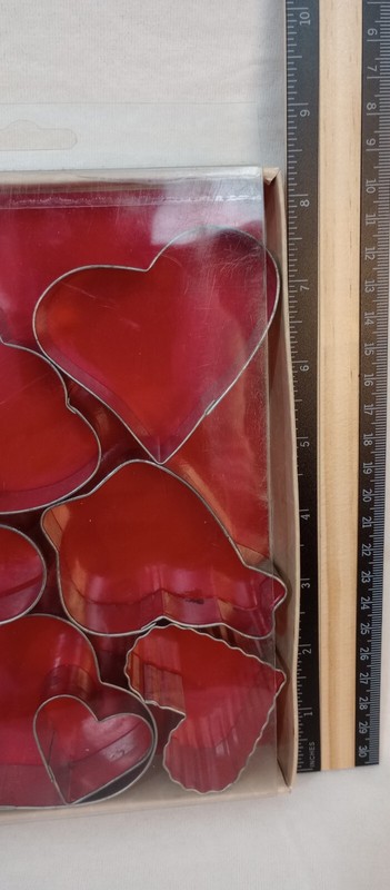 Valentine's Day/Wedding Set of 7 Metal Heart Shaped Cookie Cutters NIP gallery