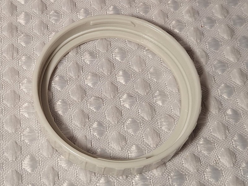 Pampered Chef Easy Accent Decorator End Cap Ring 3/8" Replacement Part 1775 1770 gallery