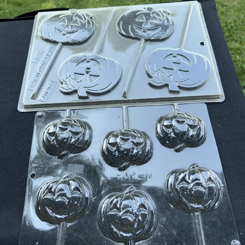 Halloween Candy Molds Fun Variety 13 Pack Several Different Characters gallery