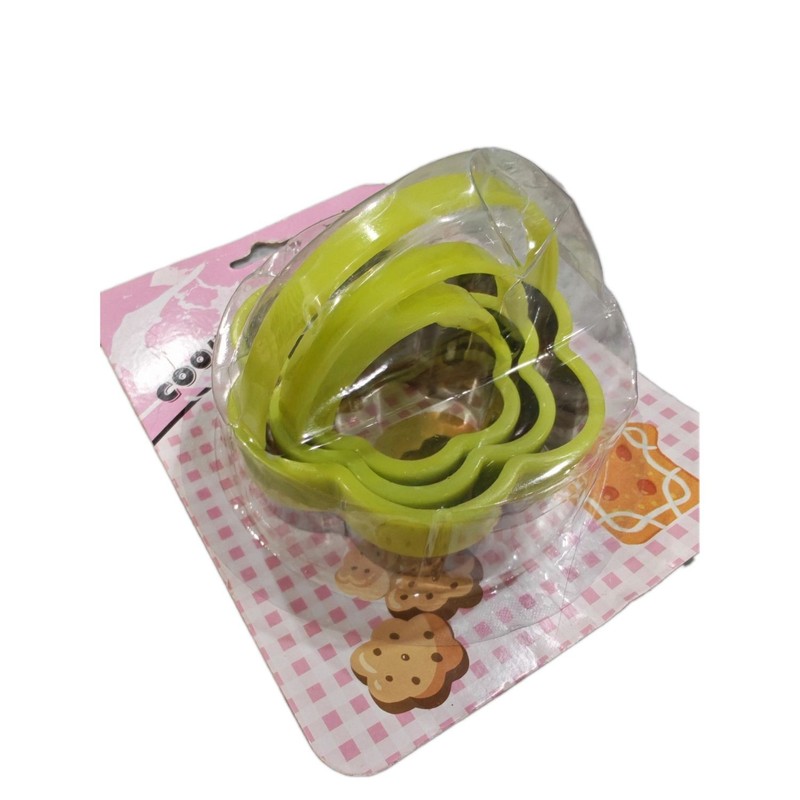 Flower Shape Cookie Cutter Set – Multi-Size Baking Mold for Biscuits & Pastry gallery