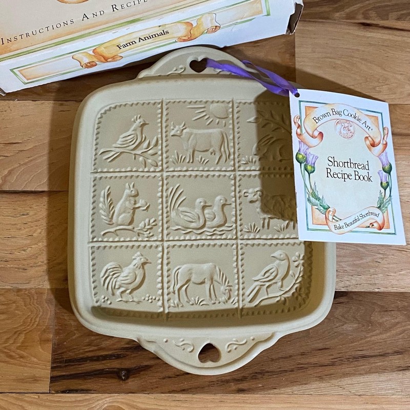 Vintage Brown Bag Cookie Art Mold Farm Animals 1990 Hill Design NIB gallery
