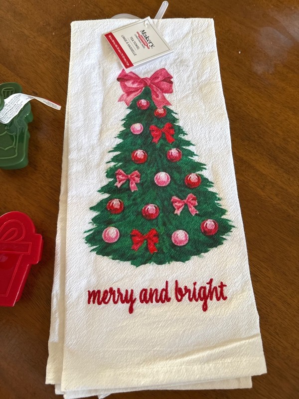 Christmas Tea Towels & Cookie Cutters Set - Festive Holiday Designs - Makery 18" gallery