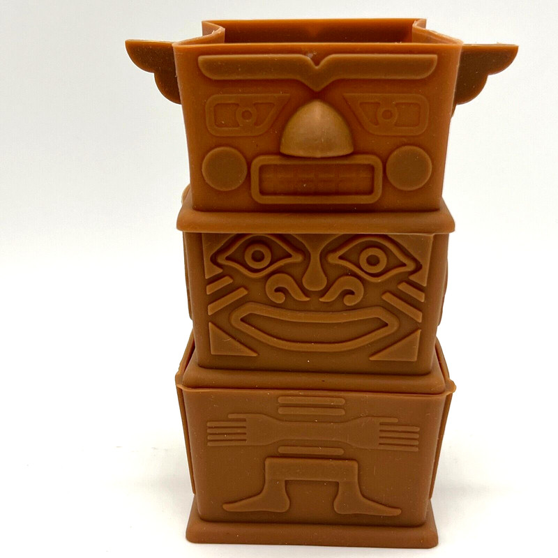 Set of 3 Kikkerland Moule Cupcake Totem Holders Brown Silicone 2.5"x 2.5"x1.5" gallery