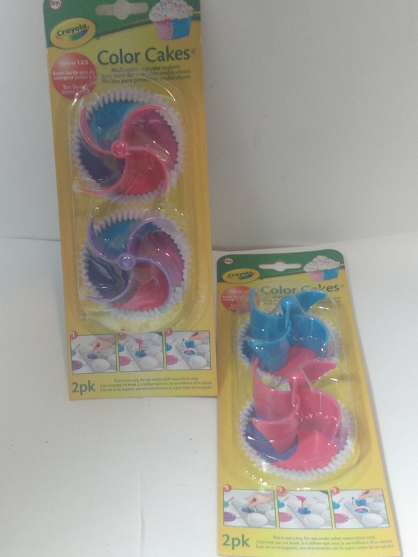 2 Crayola” Color Cakes “Multi Color Cupcake Makers 2 packs New!