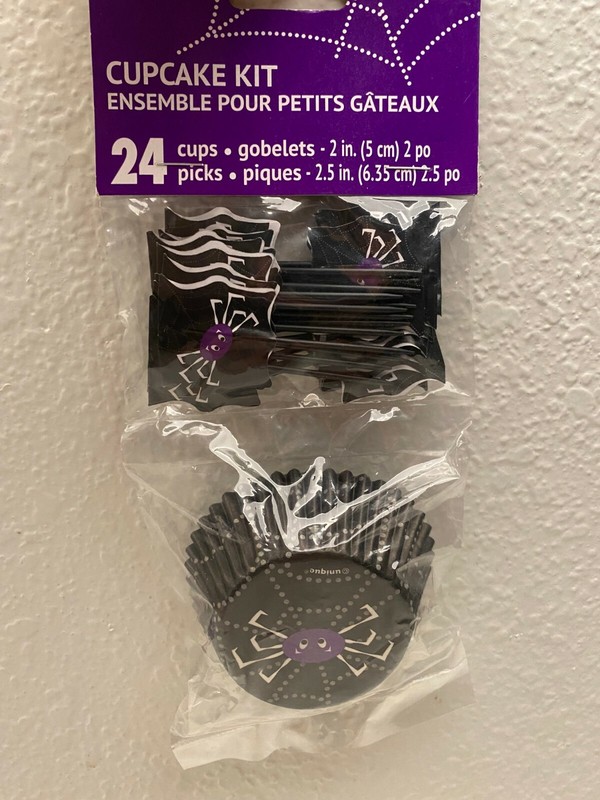 NIP Halloween Cupcake Kit Spider Web Design 24 cups & 24 picks/toppers