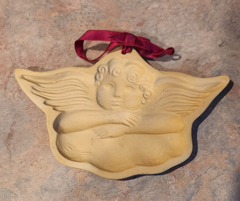 Vintage Brown Bag 1983 Stoneware 8″ x 5″ Cookie Art Mold Angel Cherub Cloud