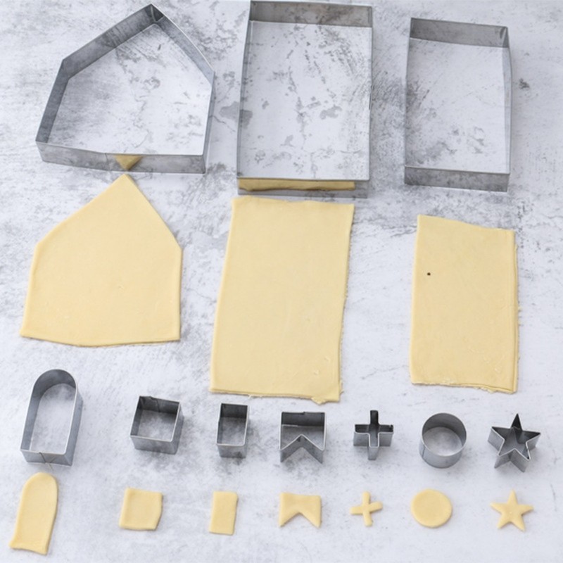 10Pcs Reusable Christmas Cookie Molds Stainless Steel Non Stick Baking Tools gallery