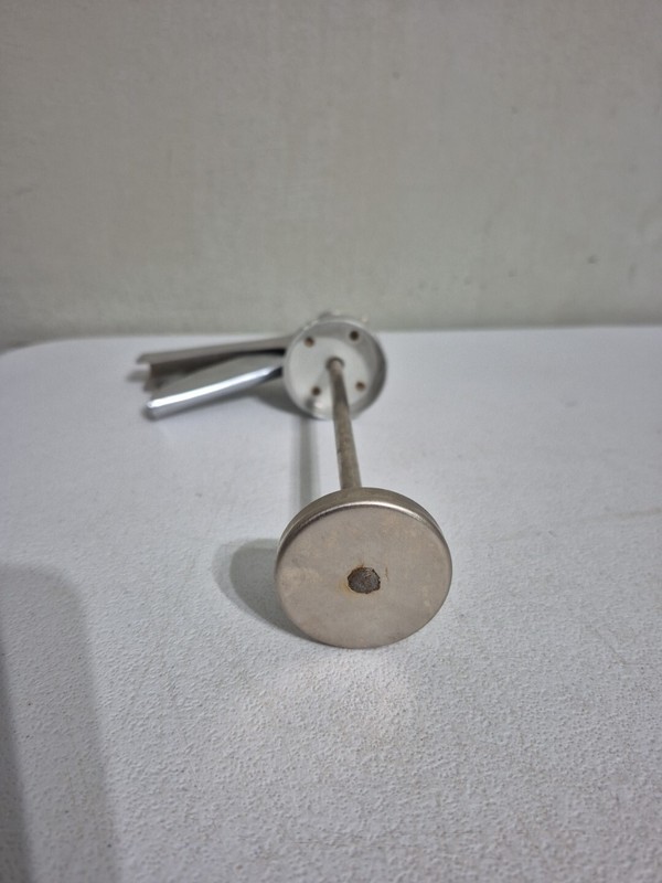 Vintage Wear-Ever Cookie Gun Thickness Control Press Pastry Tips Decorator W/Box gallery