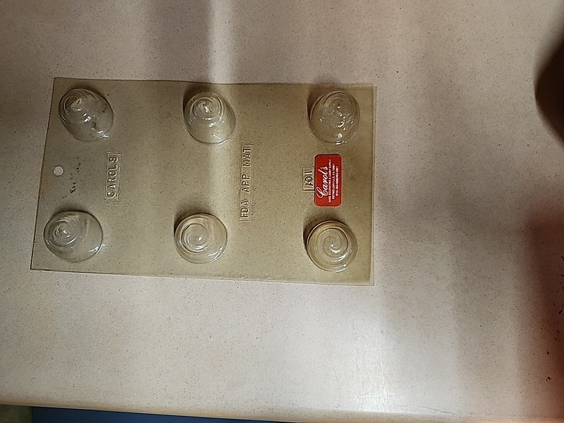 Set Of 10 Candy Molds gallery