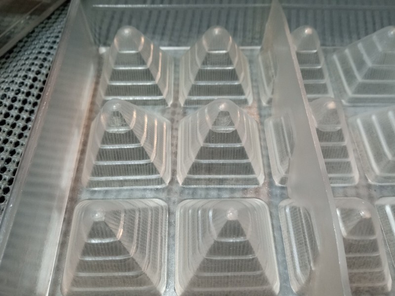 Chocolate World Polycarbonate #1260 Pyramid Chocolate Mold Made in Belgium gallery