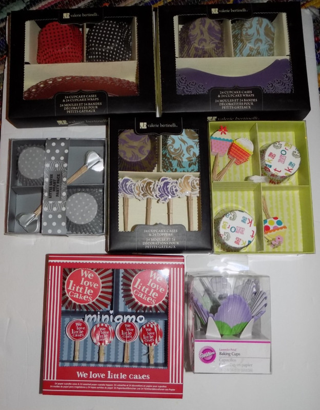 Lot of 6 Cupcake Kit Toppers Decorative Liners NIB Lavender Baking Cups