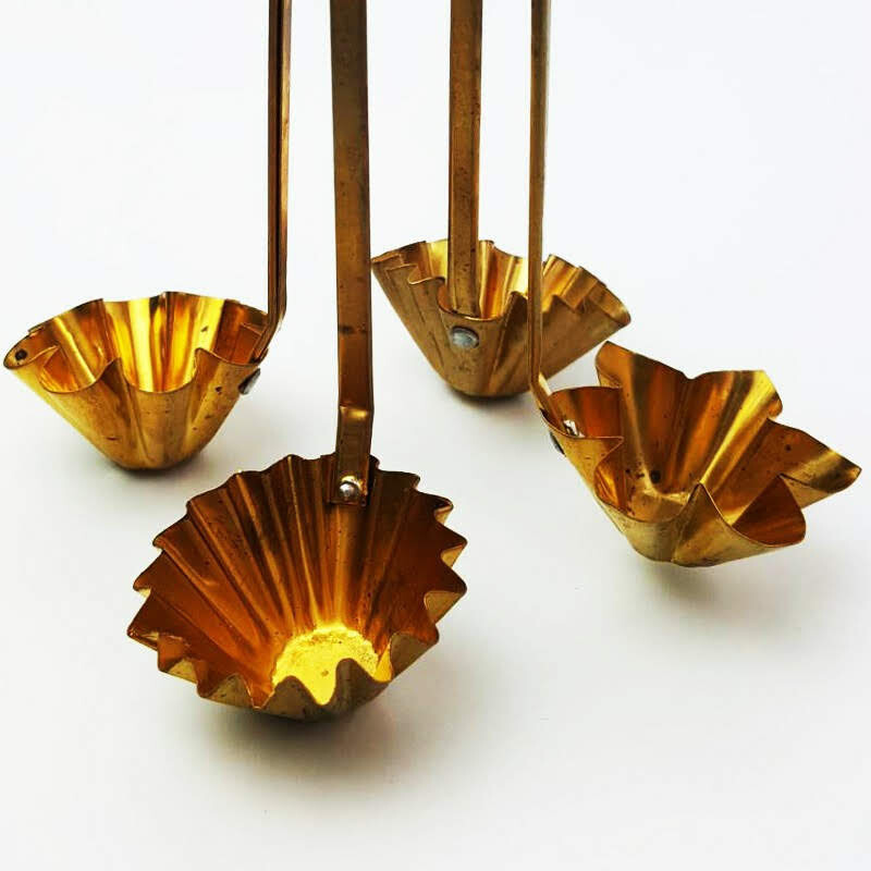 4 Cups KraThong Tong Traditional Dessert Brass Mold Wooden Handle Kitchen Tool gallery