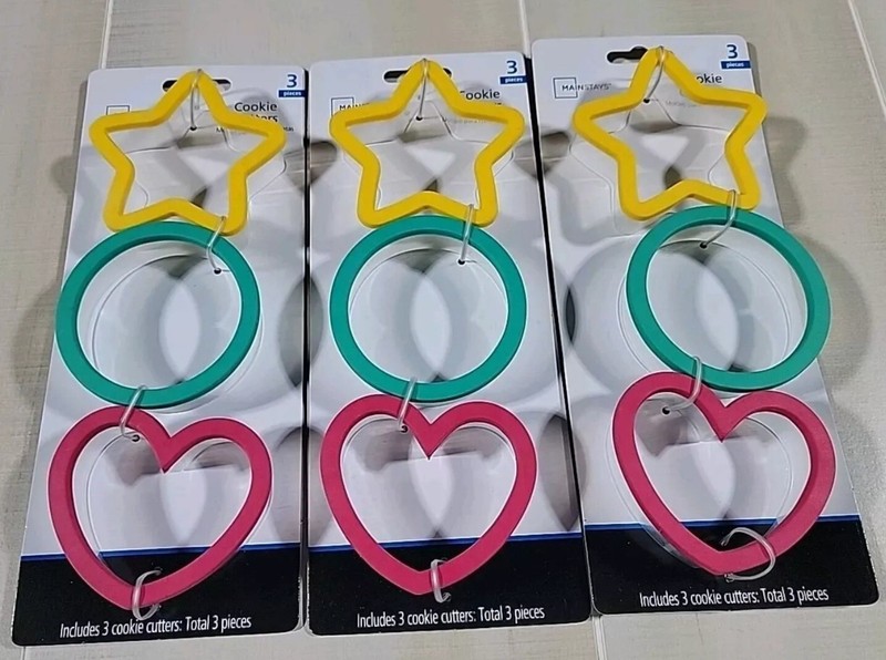 Set of 9 Cookie Cutters 3 each Star, Circle and Heart 3 1/4″ Soft Edges