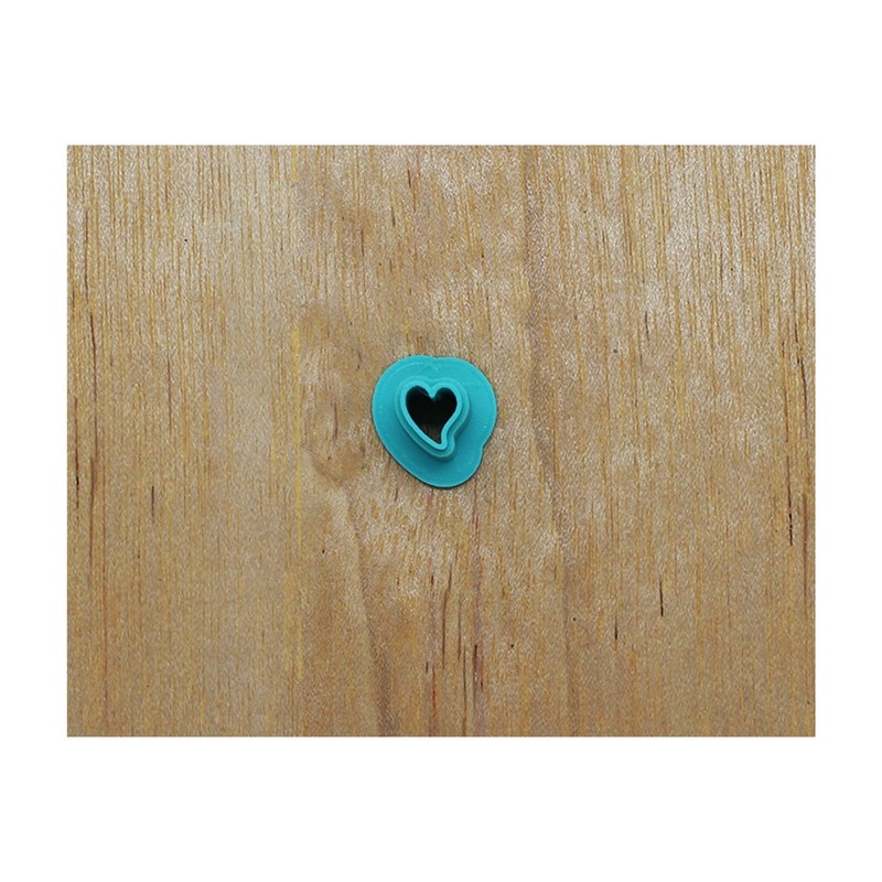 Lopsided Heart Cookie Cutter Style A, 0.25 inch to 5.5 inch Size Options gallery