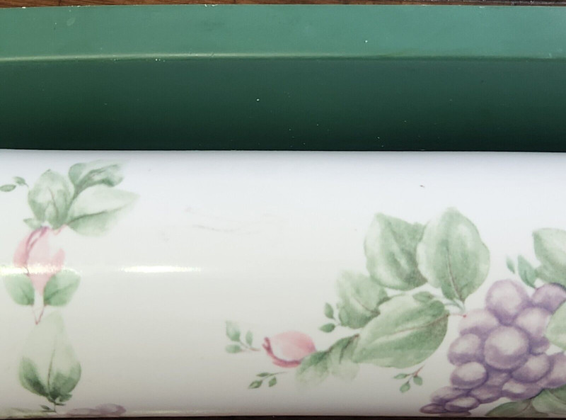 Rolling Pin Pfaltzgraff Grapevine Wooden Hanger Ceramic Porcelain Green 18.5 in gallery