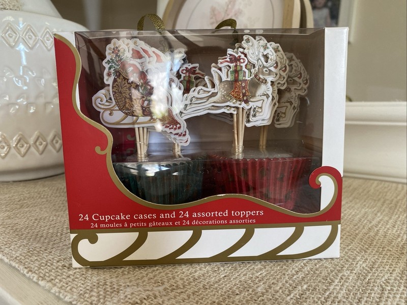 Meri Meri Williams Sonoma Christmas Cupcake Cases Toppers Santa Reindeer Set 24