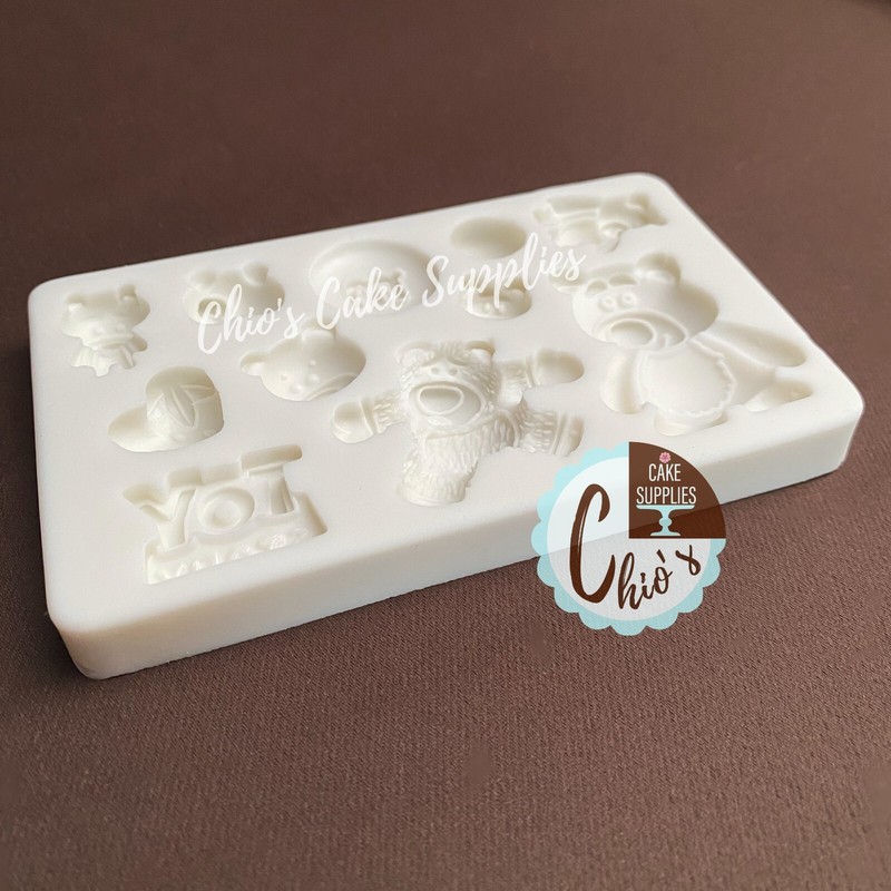 Huggin Teddy Bear Themed Silicone Mold, 11 different cavities gallery