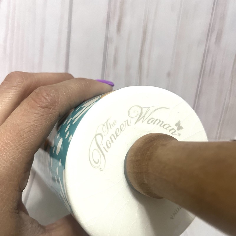 The Pioneer Woman Flea Market Teal Daisy Floral Rolling Pin Cottagecore gallery