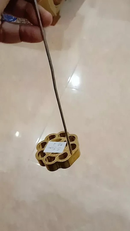 5cm Rose Honeycomb Loyang Biscuits / Cookies Brass Mould gallery