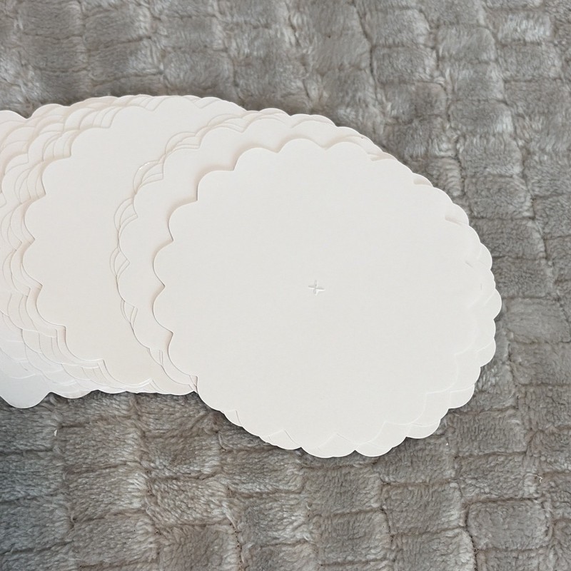 White Scalloped Paper Doilies, Solid, 3.25 in Diameter, 24 Pack gallery