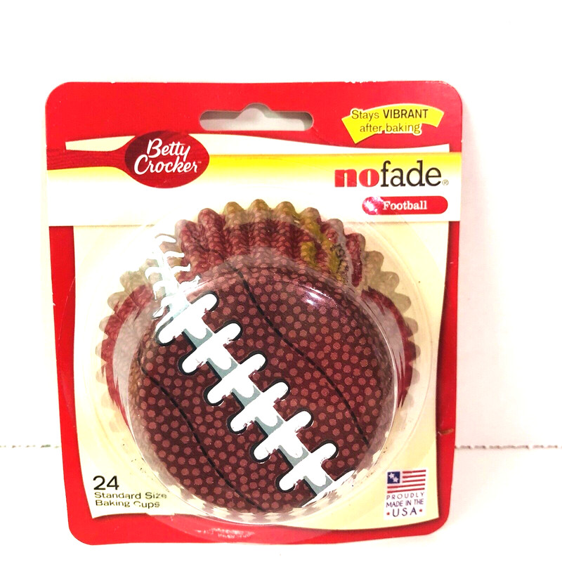 Betty Crocker Football Baking Cups Cupcake Standard Size 24 CT No Fade USA NEW