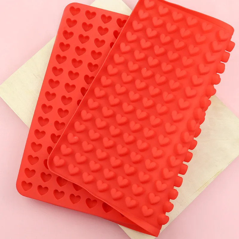 255 Love Hole Silicone Mold Dog Food Dissolved Bean Chocolate Candy Baking Mold gallery