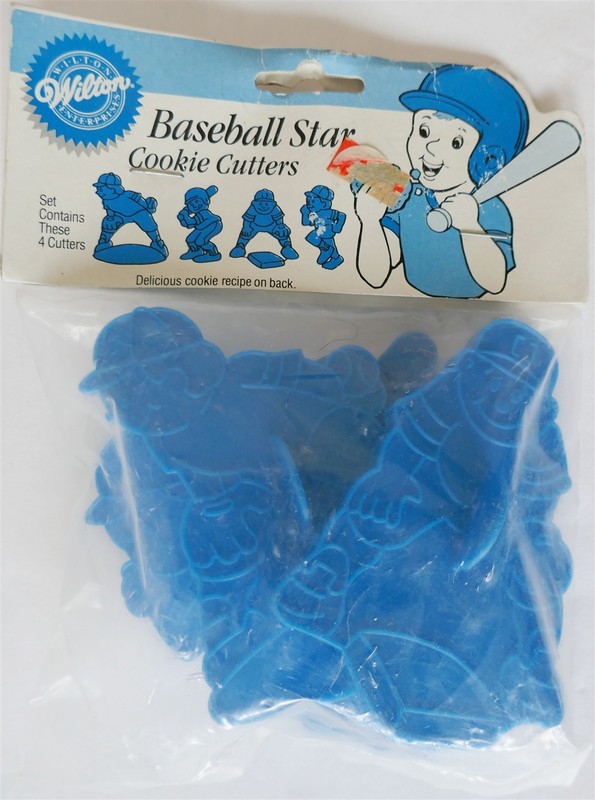 VTG NIP Wilton Baseball Star Cookie Cutters 4pc Blue Plastic Boy c1990 2304-1511
