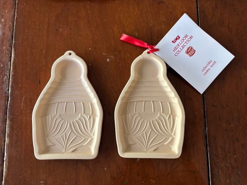 TWO Tag Collectible Cookie Molds: Gnomes