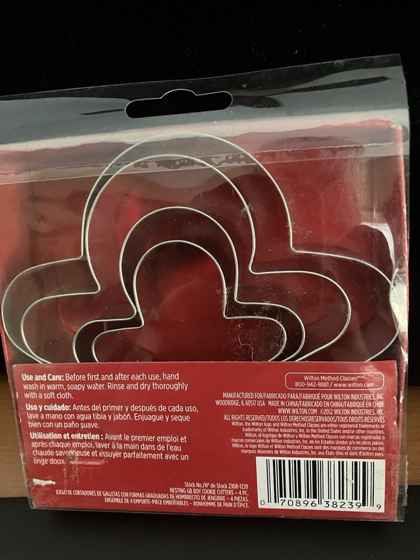 Gingerbread Man Cookie Cutters 4 Piece Christmas Holidays Wilton! New! gallery