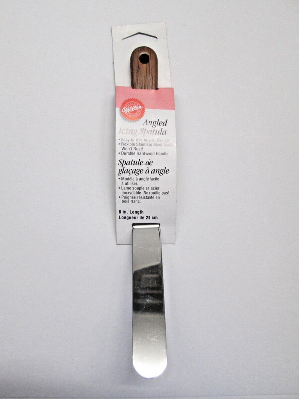 NEW! WILTON 8 in. ANGLED ICING SPATULA, STAINLESS STEEL BLADE, HARDWOOD HANDLE