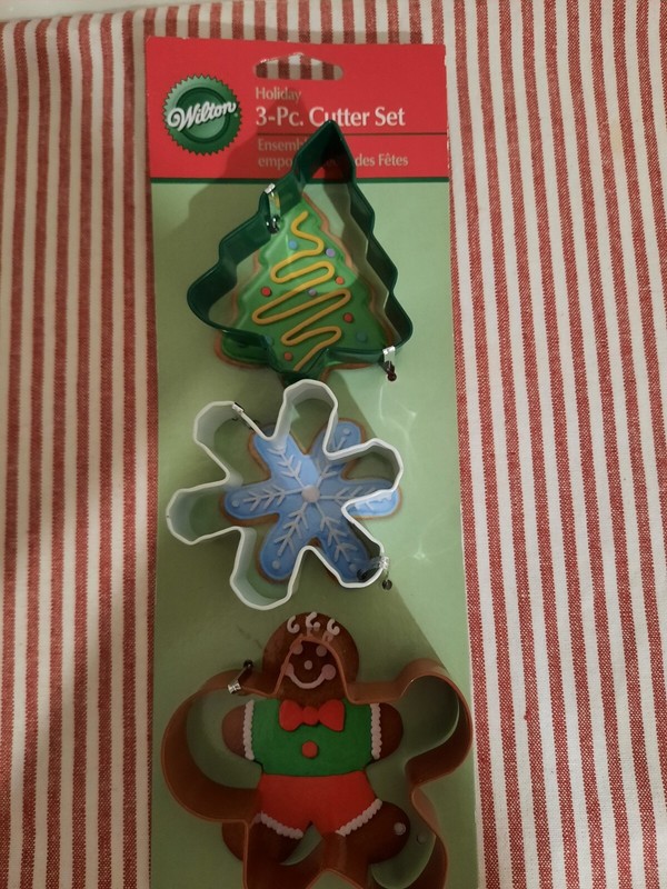 Wilton Christmas Cookie Cutter Sets, Two 3-Piece, OneTrio Cutter, Christmas!! gallery