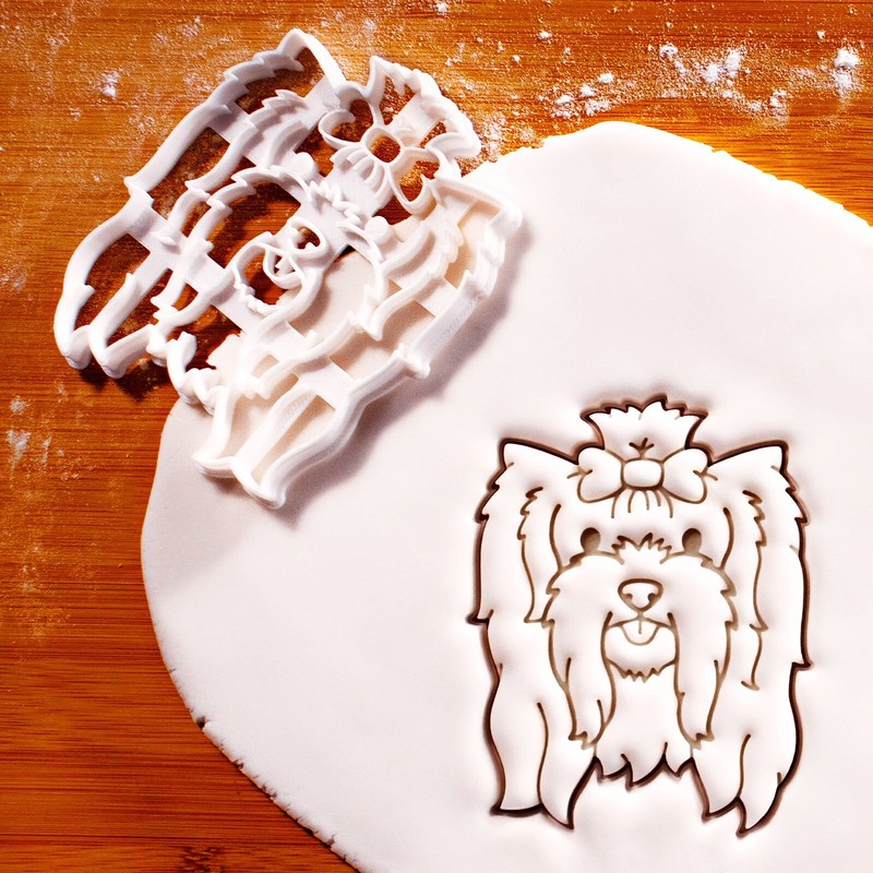 Show Yorkshire Terrier Face Cookie Cutter – cute Yorkie birthday dog treats bake