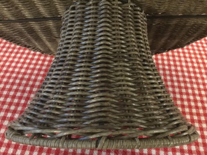 Resin Wicker Brown/Gray Natural Color Pedestal Cake Stand EXCELLENT Condition gallery