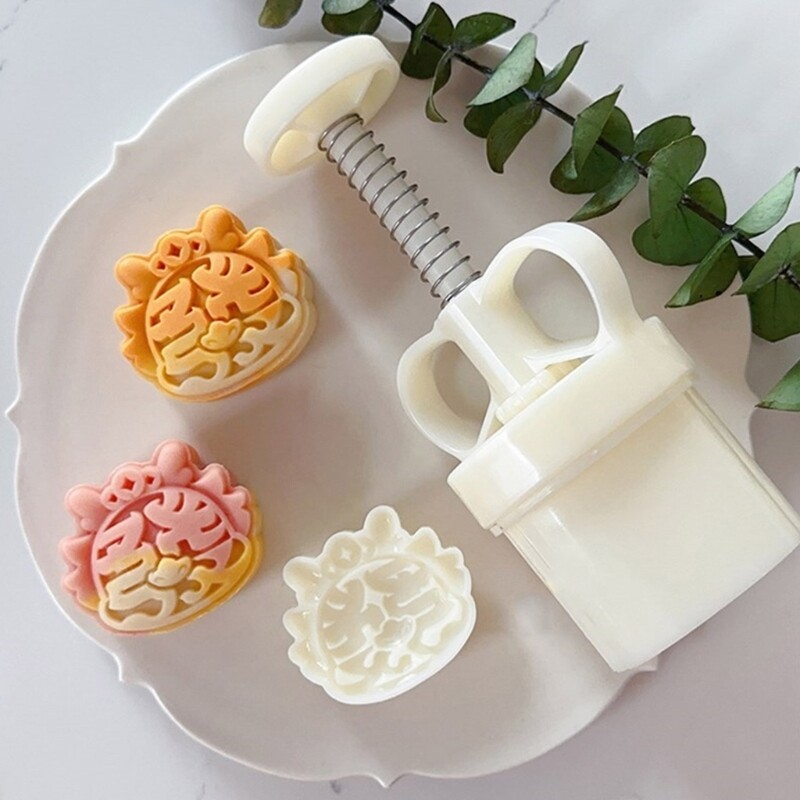 Compact Dragon Head Cake Mold Beautiful Chinese Pastry for Spring Festival Treat gallery