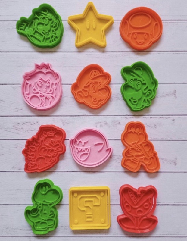 MARIO BROS COOKIE CUTTER set