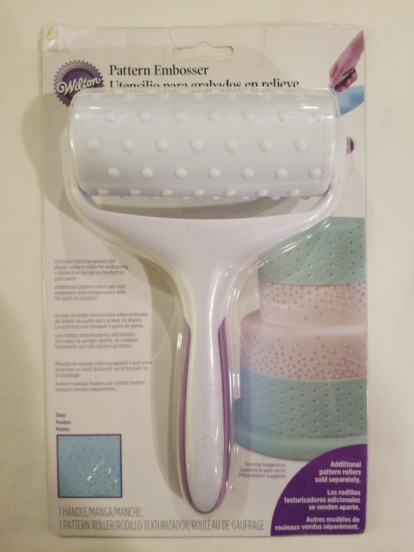 2013 Wilton # 1340 Pattern Embosser Cake Decorating Fondant Gum Paste Tool