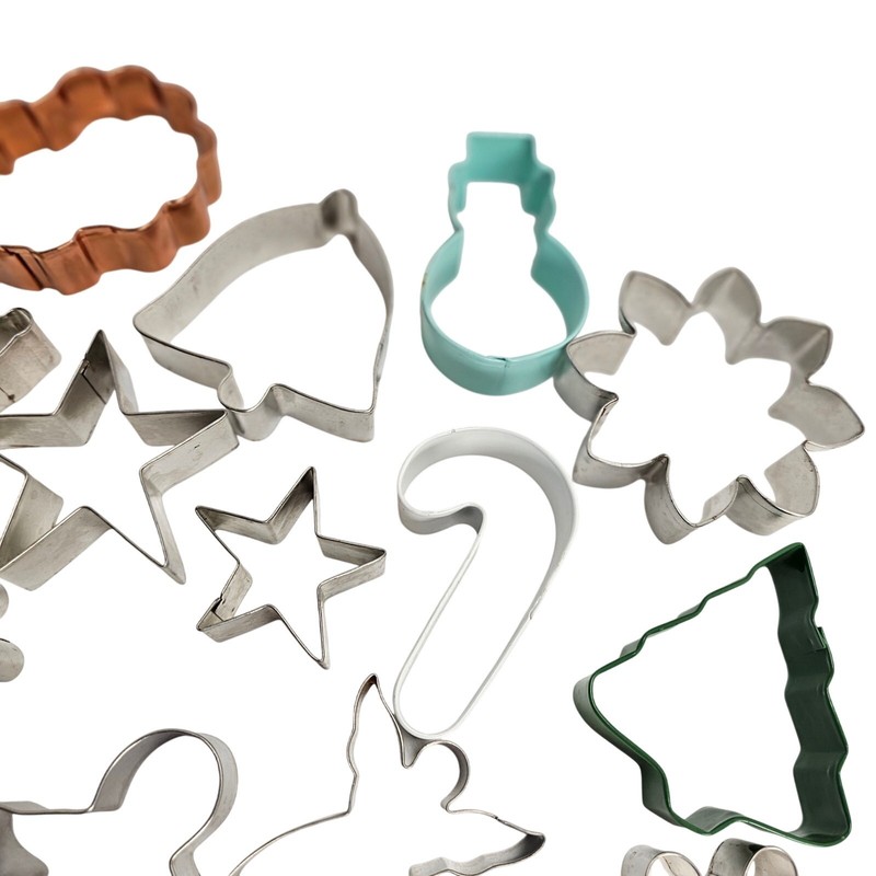 Metal Cookie Cutters Holiday Shapes Christmas Hearts Stars Tree lot of 27 gallery