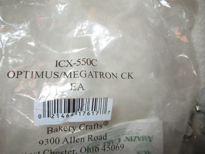 Amazin' Cake Supplies~Optimus Megatron CK~Cake Topper~1 Qty~Not Used gallery