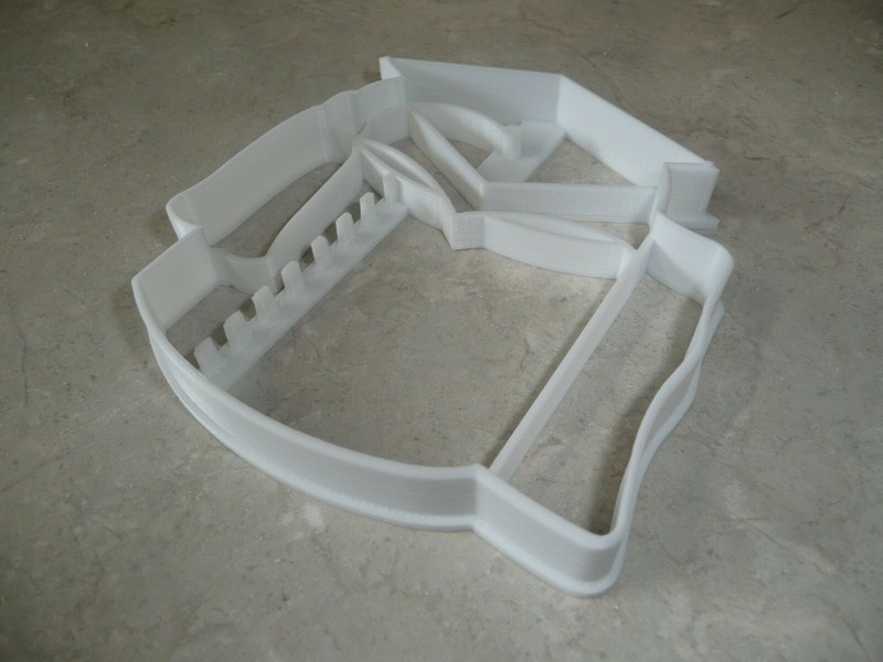 GRADUATION CAP GRAD HAT ON TOILET PAPER TP ROLL SPECIAL COOKIE CUTTER USA PR3642 gallery