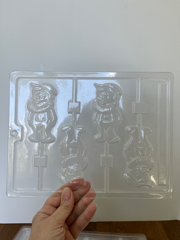 Life of the Party Elf Lolly Christmas Mold 08886 4 Cavity Lollipop Mold gallery