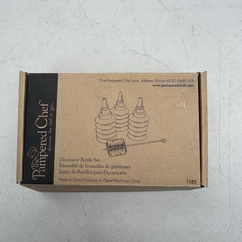 Pampered Chef Decorator Bottle Set 1585 Cookie & Cake Decorating New
