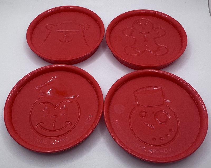 Pampered Chef Christmas Cookie Cutters Set of 7 Stackable Red Kid Safe gallery