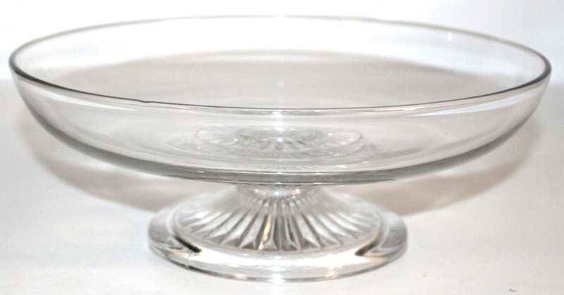 Clear Glass Short Pedestal Footed Cake Stand 8.75 x 3.25 Inches gallery