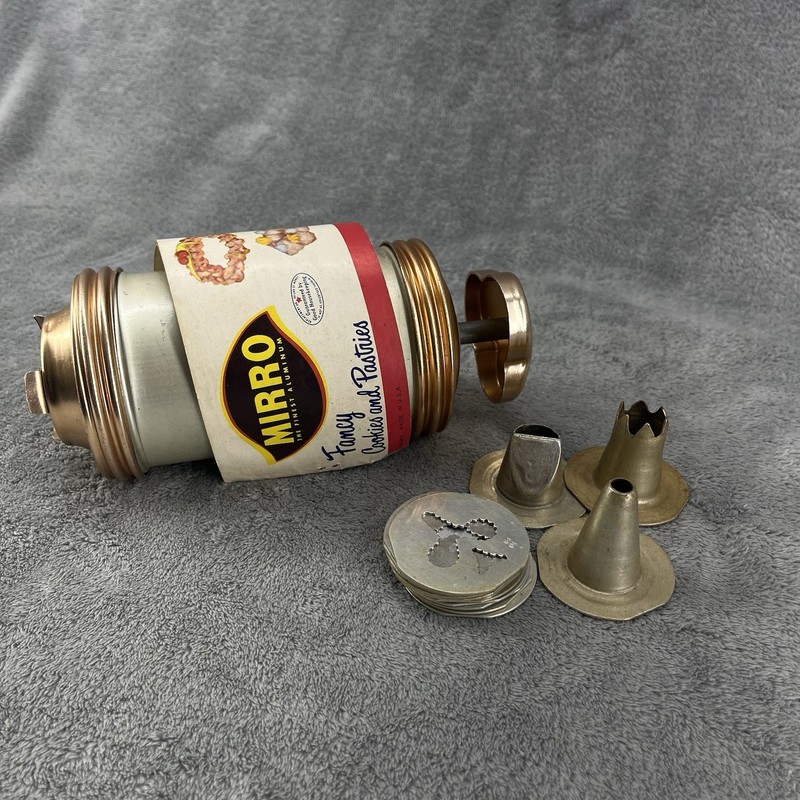 Vintage Mirro Cookie Pastry Twist Press Decorator Set With Plates Tips Paperwork gallery